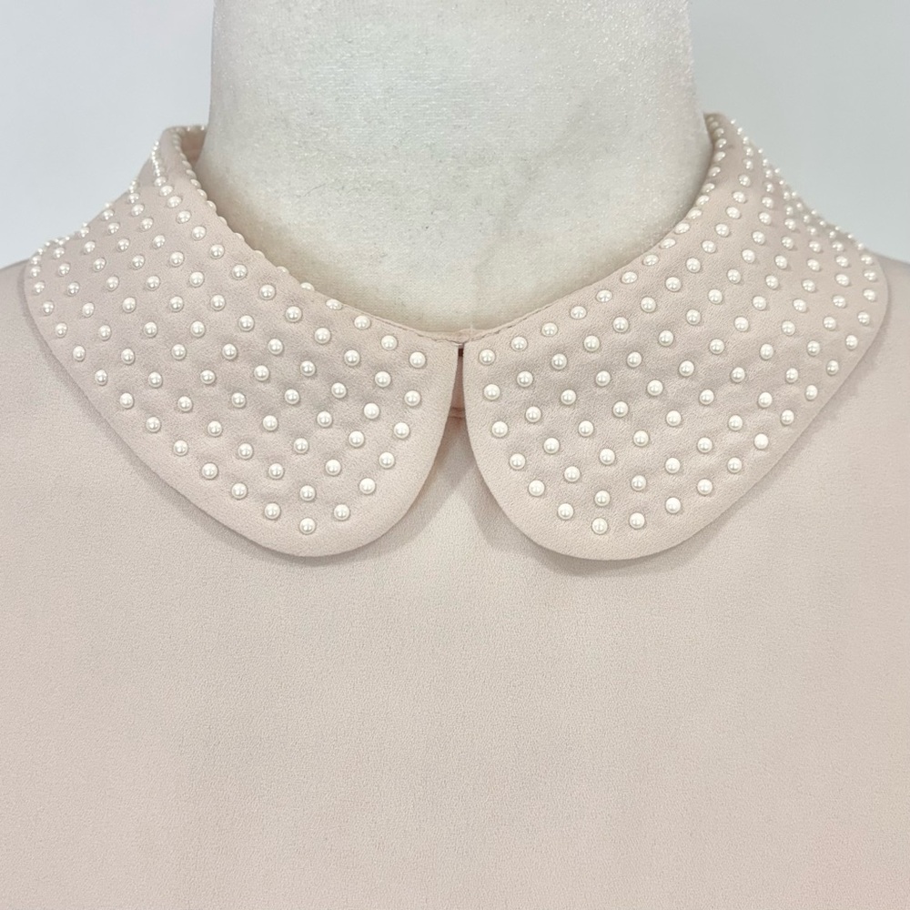 Contemporaine blush-cream sleeveless blouse